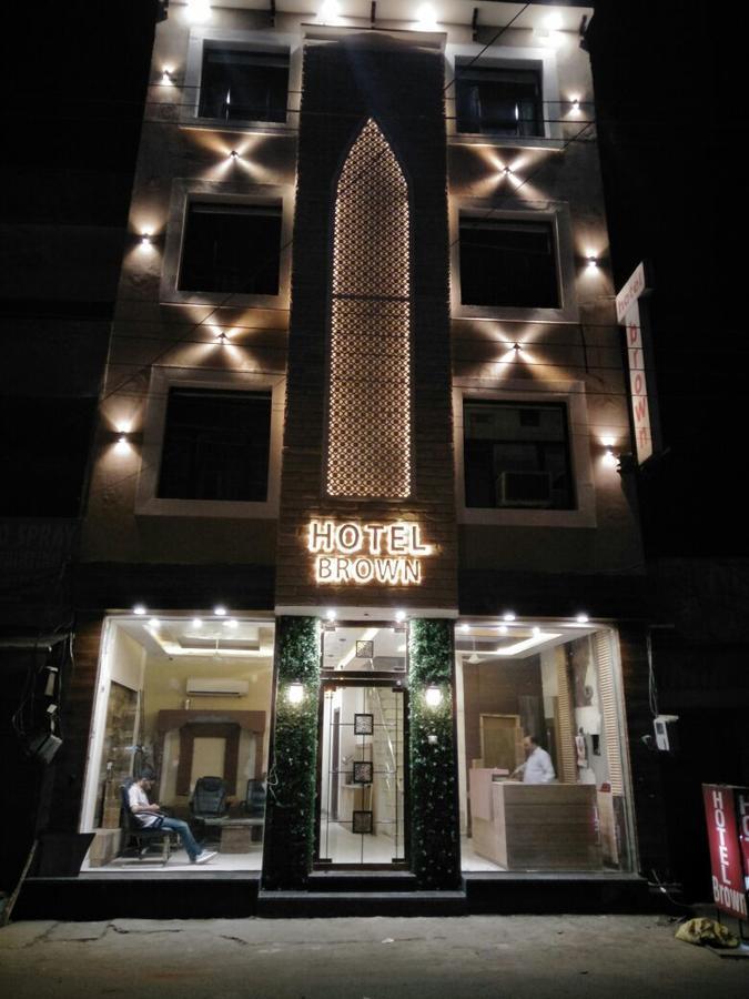 Hotel Brown Ludhijána Exteriér fotografie